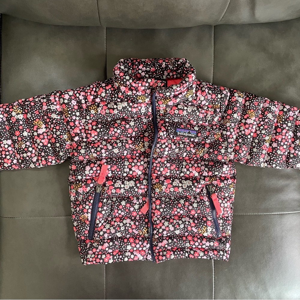 Patagonia down jacket floral print 6-12months.. like brand new